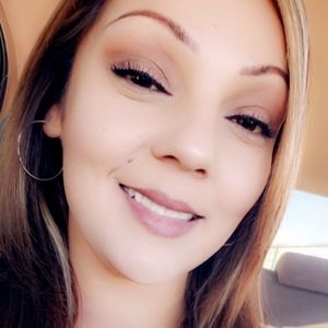 Meet your Posher, Lorena